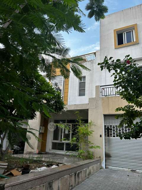4+ BHK House For Sale  In Perambur