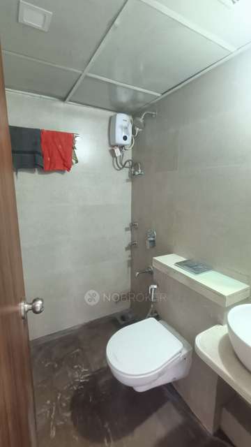 1 BHK Flat In Excellente Chs For Sale  In Mulund West