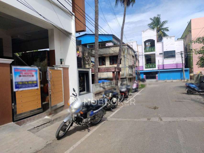 PG for Boys in Melakottaiyur