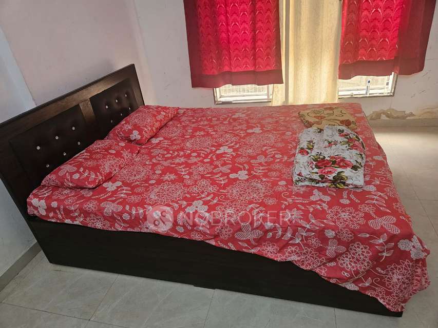 2 BHK Flat In Unique Tower, Vikhroli, Vikhroli For Sale  In Vikhroli