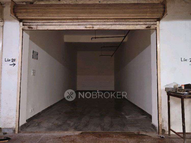 Shop in Panchsheel Wellington, Ghaziabad for sale 