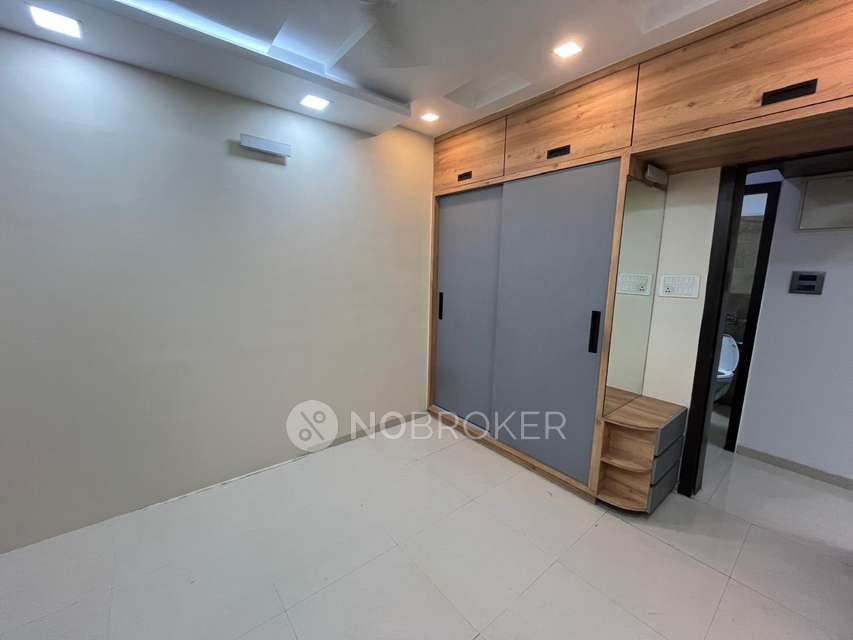 2 BHK Flat In Naren Bliss, Hadapsar for Rent  In Naren Bliss