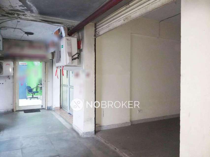 Shop in Indirapuram, Ghaziabad for sale 