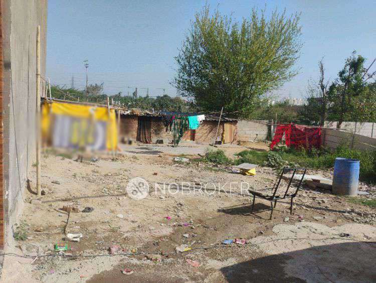 Plot For Sale  In Mahendwara