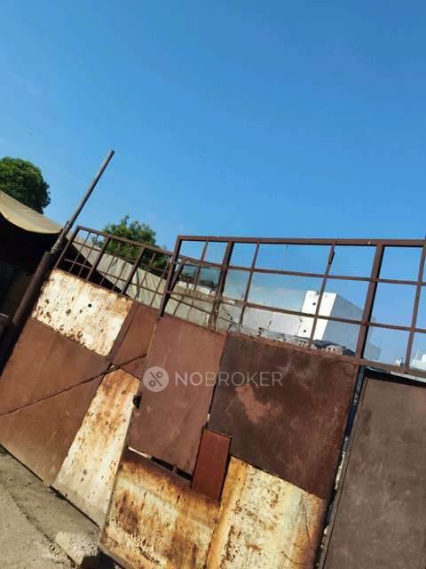 Godown/Warehouse in Ghukna, Ghaziabad for Rent