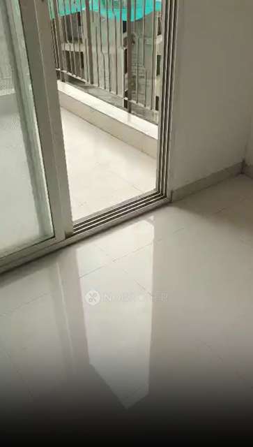 Single Room for Female In 2 BHK  In Skyi Pelican In  Hinjewadi, Pune