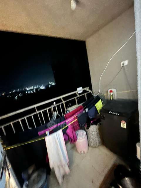 Single Room for Female In 2 BHK  In Skyi Pelican In  Hinjewadi, Pune