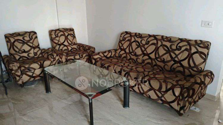 2 BHK Flat In Slf Anushree Apartments for Rent  In Omaxe World Street, Ashray Bhavan Road, Faridabad, Haryana, 121002, India