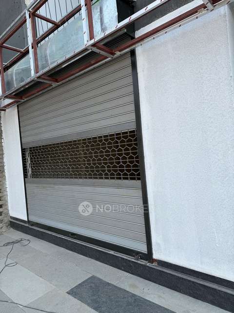 Showroom in Puma Outlet Store, Pune for Rent 