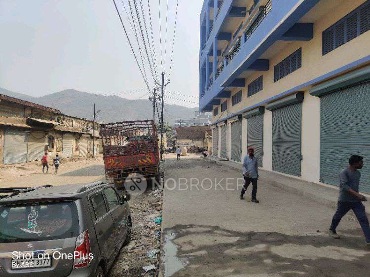 Industrial Building in Dhananjay And Hayaat Industrial Estate, Mumbai for Rent 