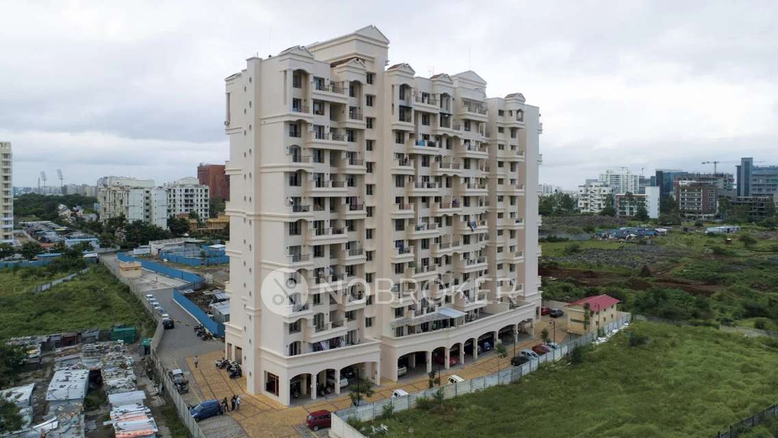 Shared Room for Female In 2 BHK  In Puraniks Aldea Espanola In Baner