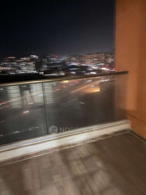 Single Room for Female In 2 BHK  In Arko Star Vista In Pimpri-chinchwad