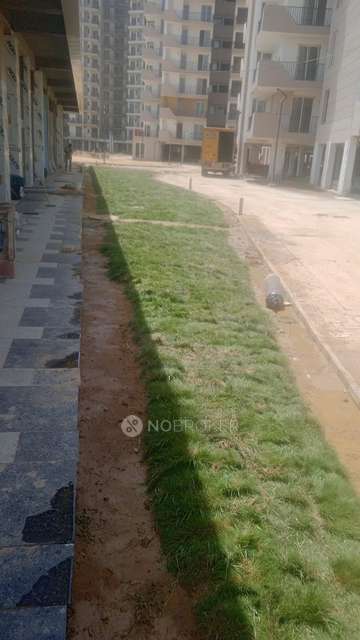 Shop in Sector 93, Gurgaon for sale 