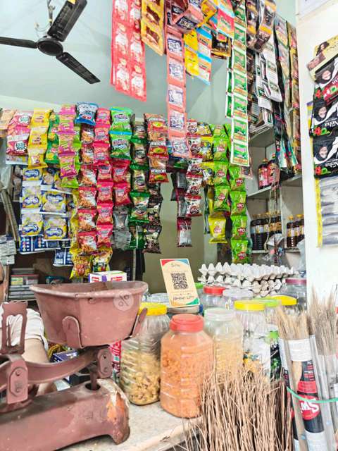 Shop in Ujjwal Astha Hospital, Noida for sale 