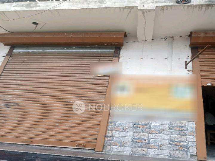 1 BHK Flat In Stnadalone Building for Rent  In  Sector 50