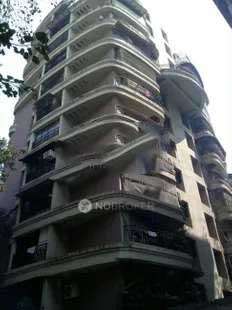 Shared Room for Female In 2 BHK  In Laxmi Estate Co-oprative Housing Society In Azad Rd