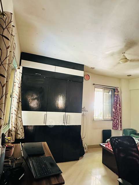 Shared Room for Female In 2 BHK  In Shree Baghwati Suvarna Complex In Baner