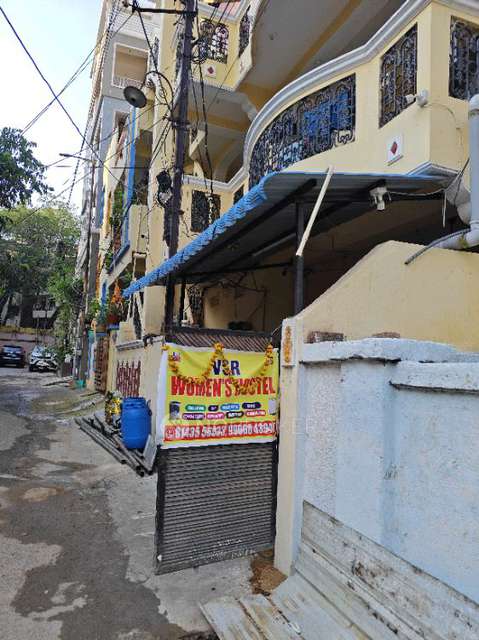PG for Girls in Punjagutta