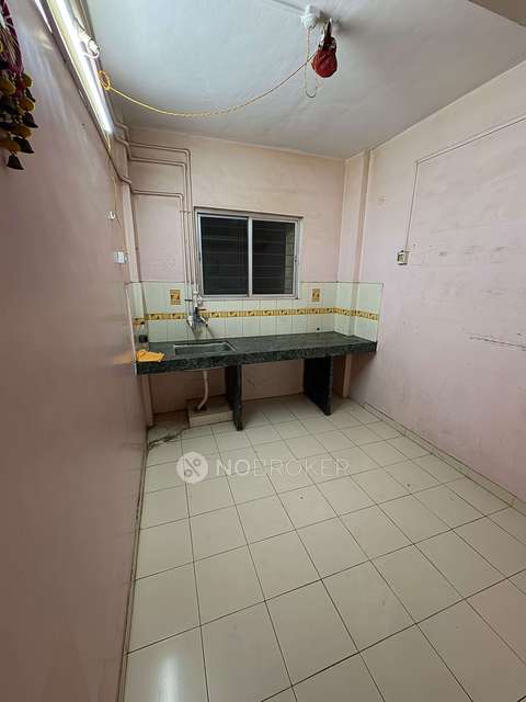 1 BHK Flat In Manurwar Society for Rent  In Pancham Supermarket