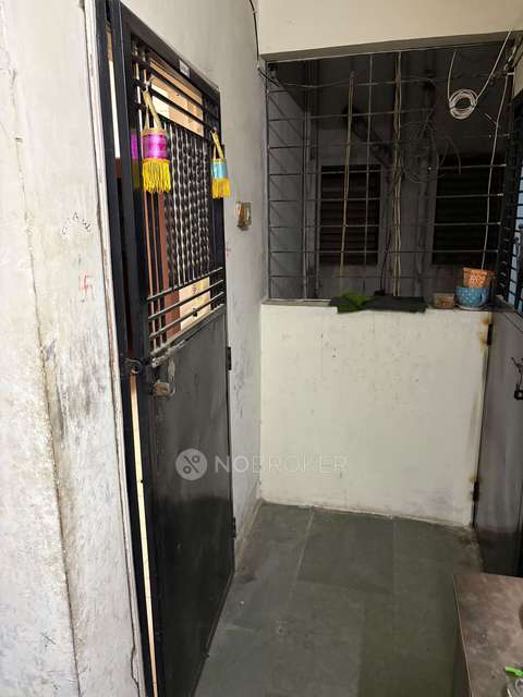1 BHK Flat In Manurwar Society for Rent  In Pancham Supermarket