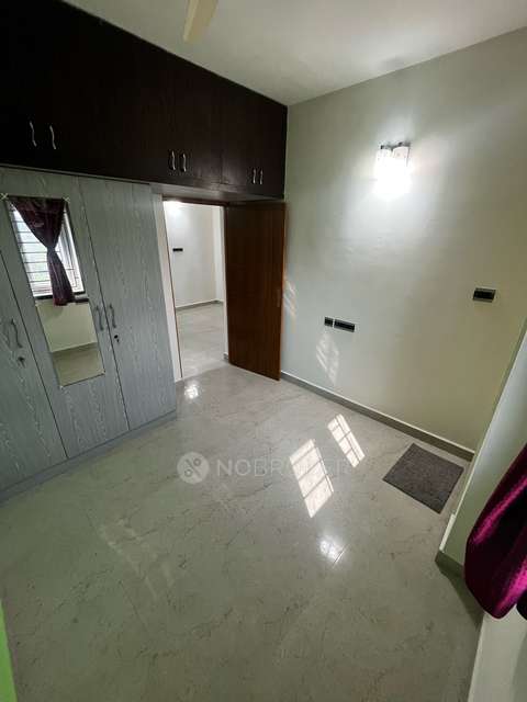 1 BHK Flat In Chennai for Rent  In Sathyabama College Road