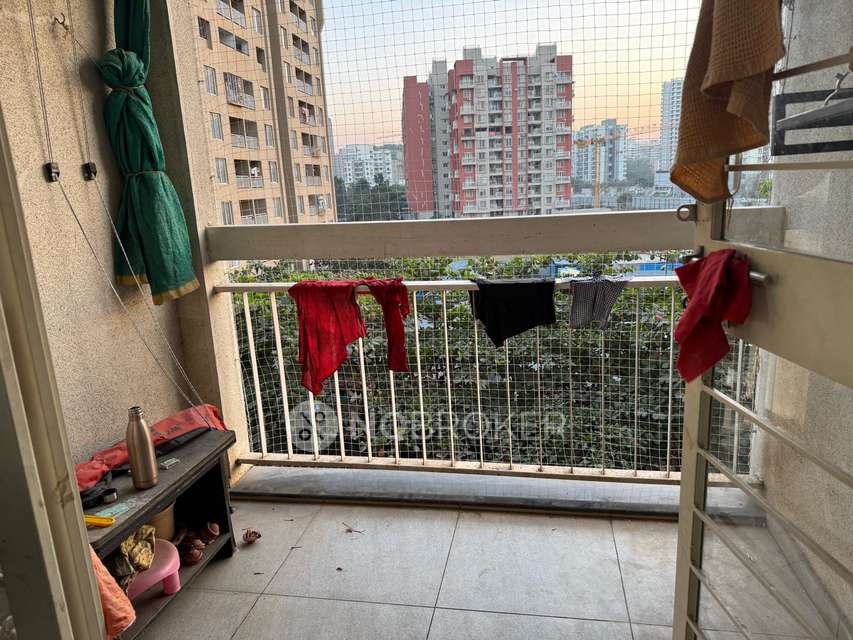 2 BHK Flat In Gravity Austin Park For Sale  In Tathawade