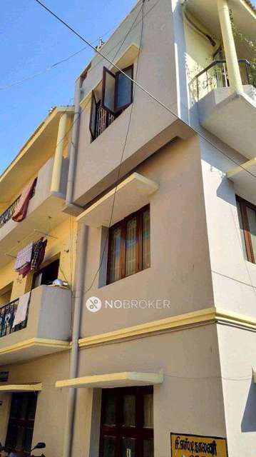 2 BHK Flat In Standalone Vueiing For Sale  In Royapettah