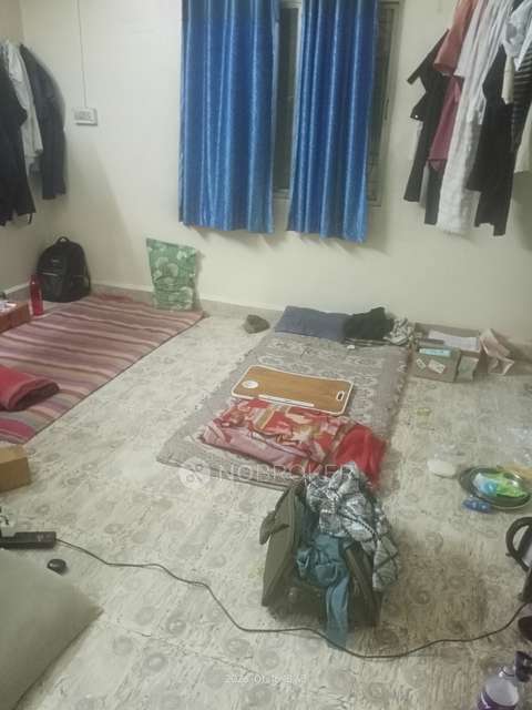 Shared Room for Male In 1 RK  In  Karvenagar