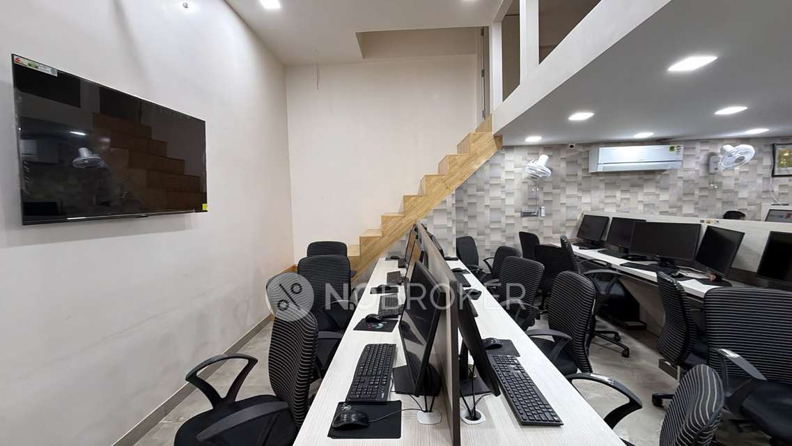 Office Space in Borivali West, Mumbai for Rent