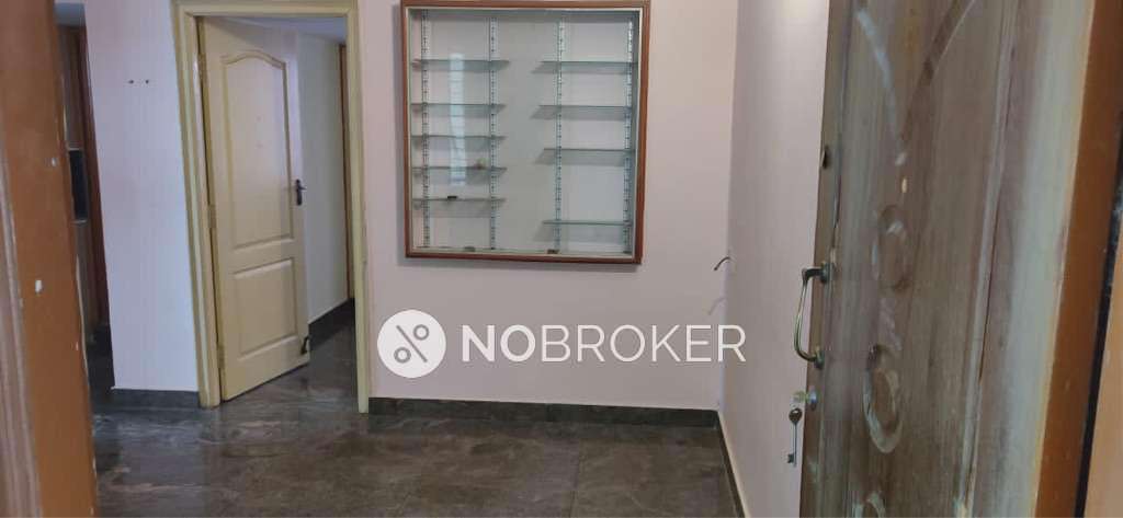 4+ BHK Flat In Standalone Building  For Sale  In Uttarahalli Hobli