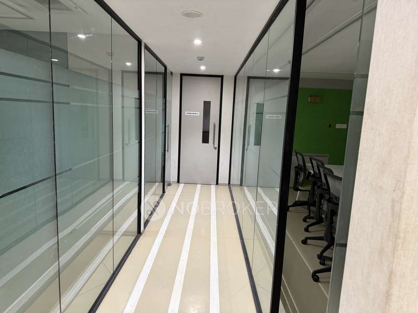 Office Space in Santacruz (west), Mumbai for Rent 