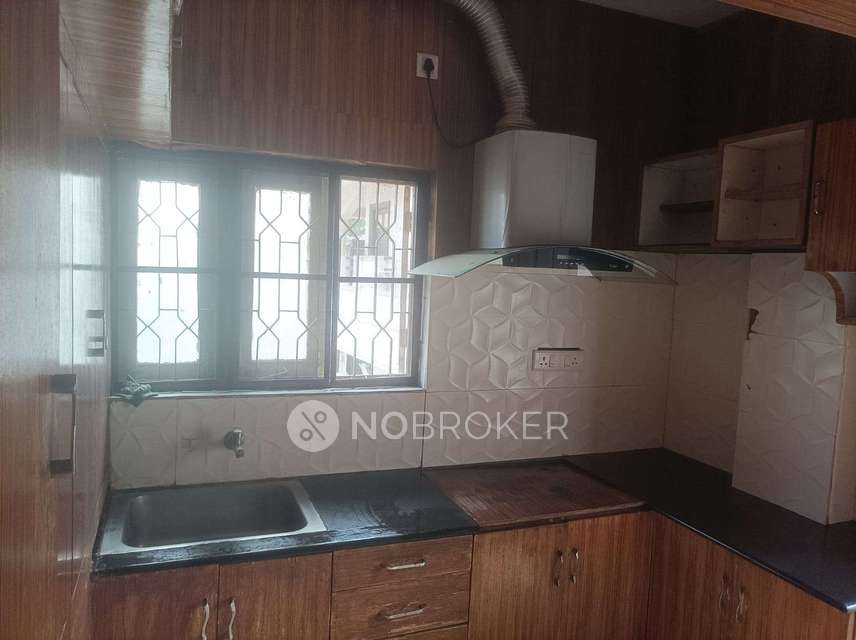 2 BHK Flat In Kk Tower for Rent  In Tarnaka