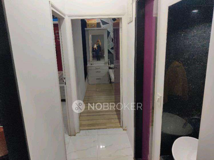 2 BHK Flat In Larkins Pride Palms For Sale  In Thane West