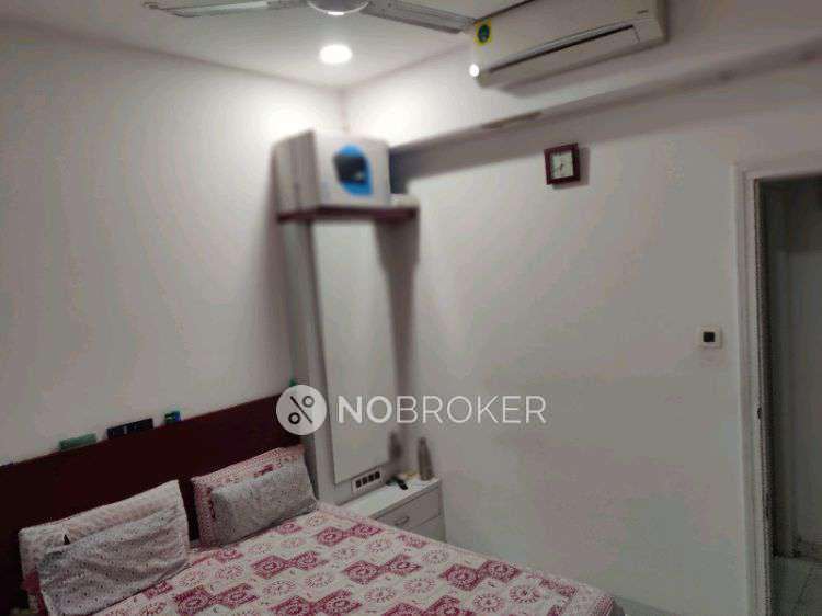 2 BHK Flat In Larkins Pride Palms For Sale  In Thane West