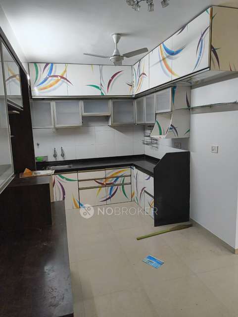 2 BHK Flat In Dreams Elina Building-c Wing Co-op. Housing Society Limited, Pune for Rent  In Pune