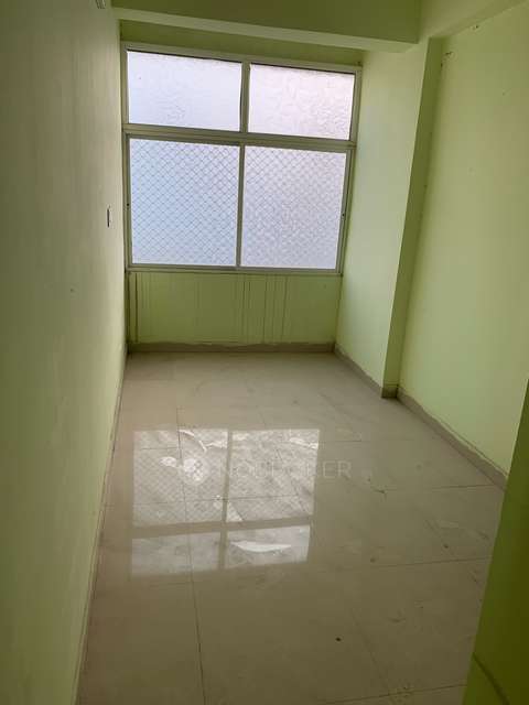 2 BHK Flat In Ramkot For Sale  In Ramkoti, King Koti