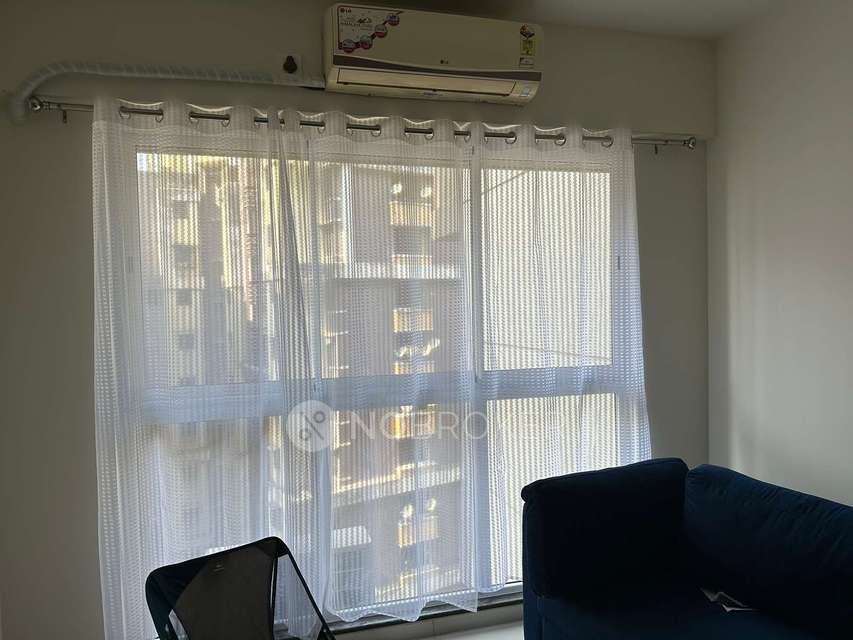 2 BHK Flat In Godrej Tranquil for Rent  In Kandivali East