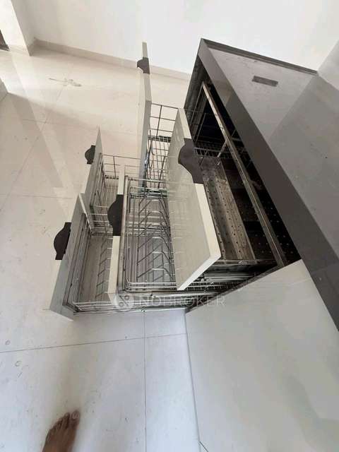 2 BHK Flat In Yashoda Trident 9 for Rent  In Sus