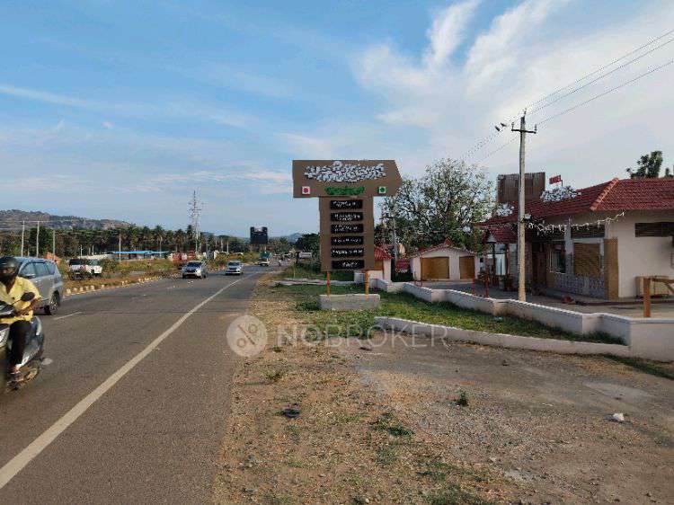 Restaurant/Cafe in Taj Palace Hotel, Bangalore for Rent 