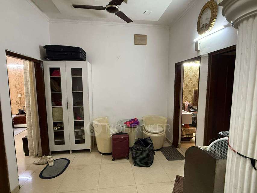 3 BHK Flat for Rent  In Gtb Nagar