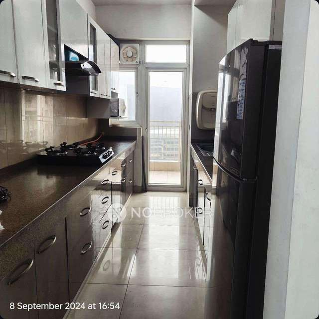 3 BHK Flat In Emaar Palm Gardens For Sale  In Sector 83