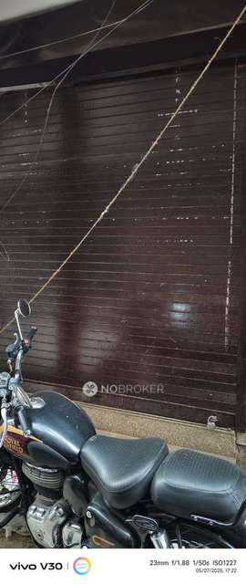 Shop in New Ashok Nagar, Delhi for Rent 