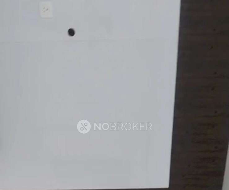 3 BHK Flat In Ganapathi Silk Tower, Chandrapuri Colony For Sale  In Chandrapuri Colony