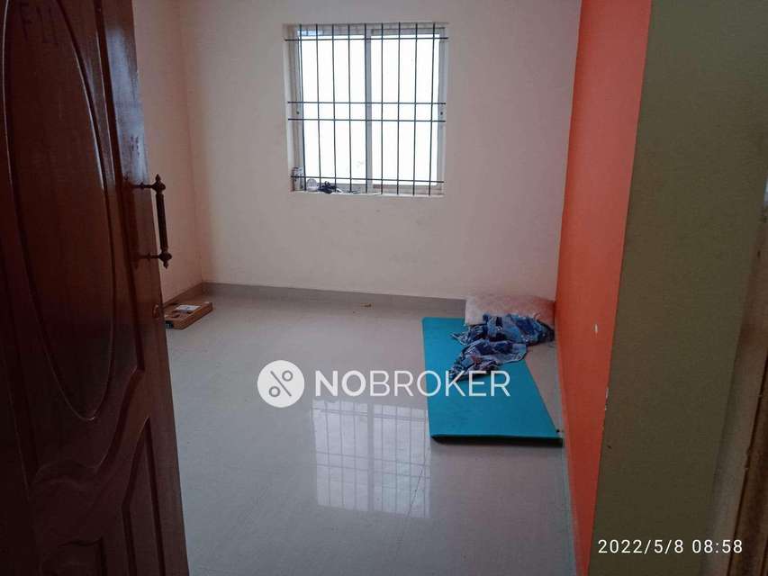 1 BHK Flat In Prabhavathi Paramount Block A For Sale  In Electronic City