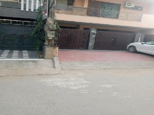 3 BHK Flat In Standalone Building  for Rent  In Sector 47 