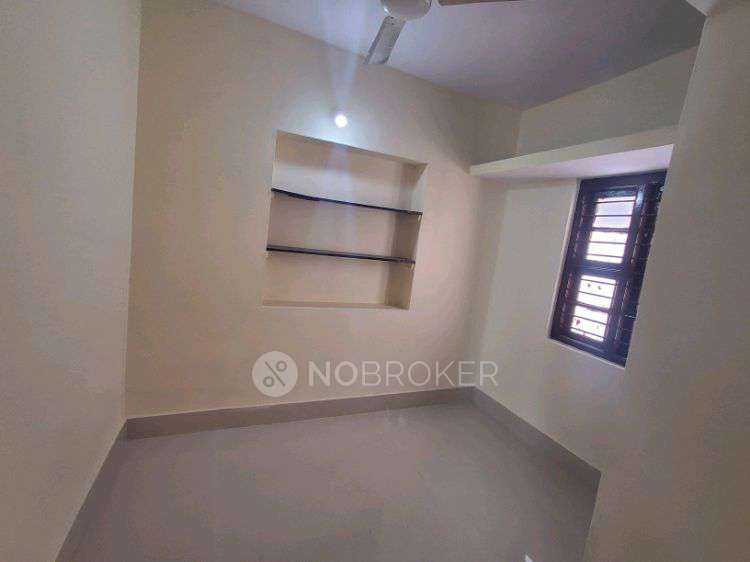 1 BHK House for Rent  In Lido Mall