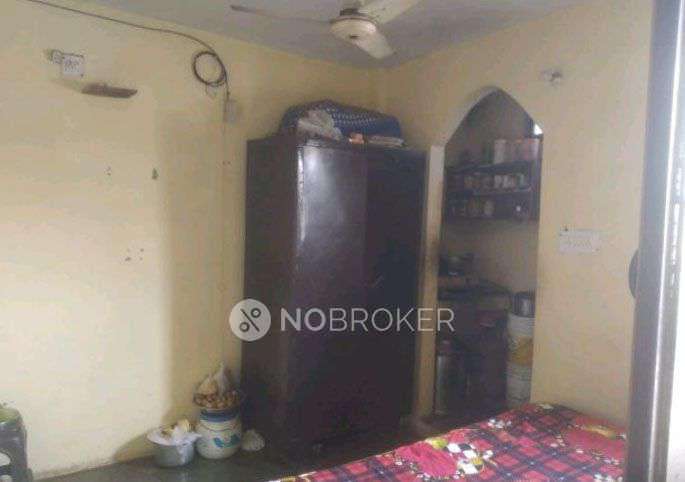 4+ BHK Flat for Rent  In Najafgarh