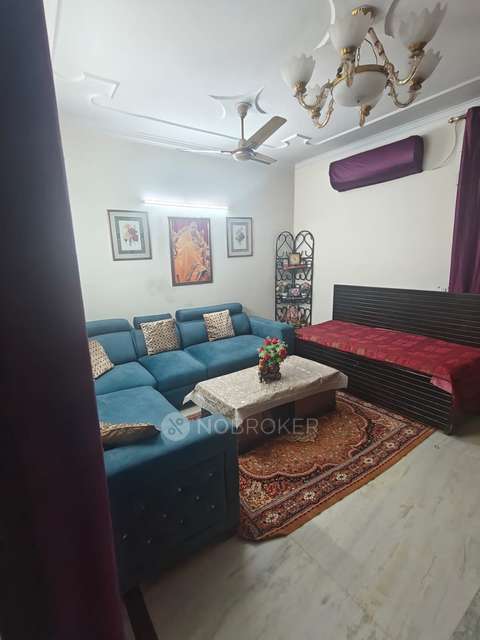 2 BHK Flat In Vinoba Puri for Rent  In Lajpat Nagar
