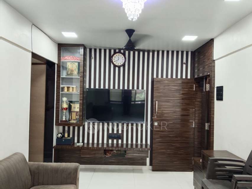 2 BHK Flat In Riddhi Siddhi Apartments For Sale  In Sarojini Naidu Rd