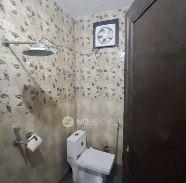 2 BHK Flat For Sale  In Uttam Nagar